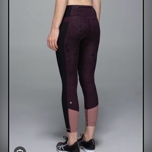 Lululemon Trail Bound 7/8 Tight Star Crushed Black Cherry Bark Berry 4